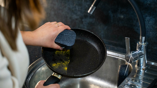 Happy Sponge - Image 5